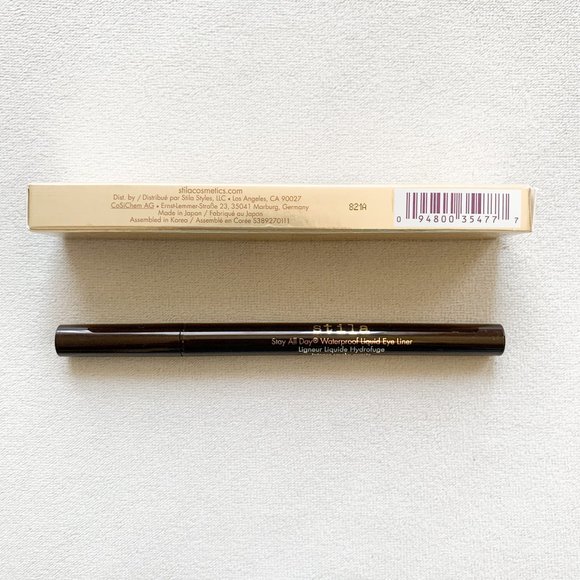 Stila Stay All Day Waterproof Liquid Eyeliner - Picture 3 of 4